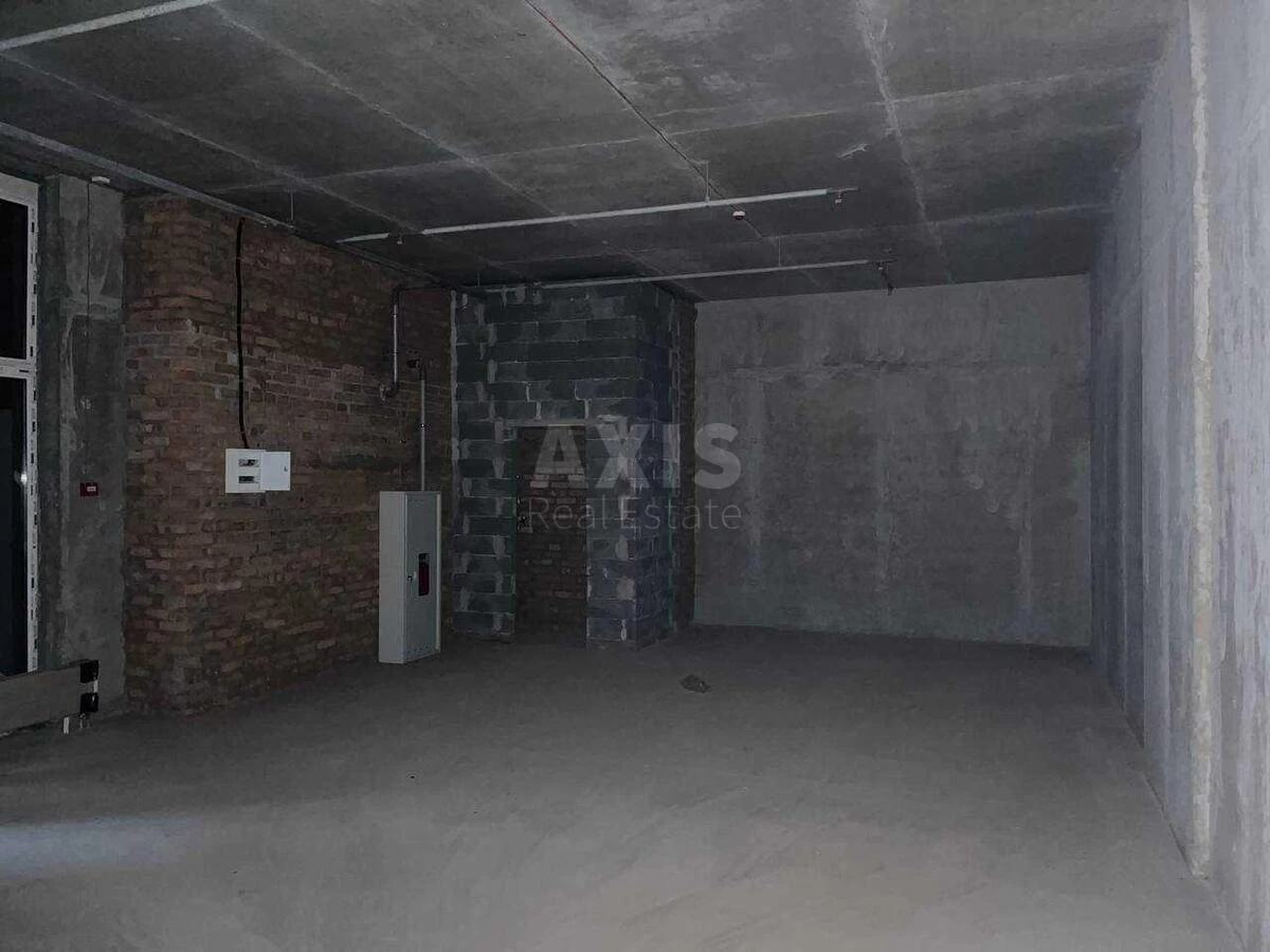 Объект сервиса ул. Александра Олеся 7, 69м2652005