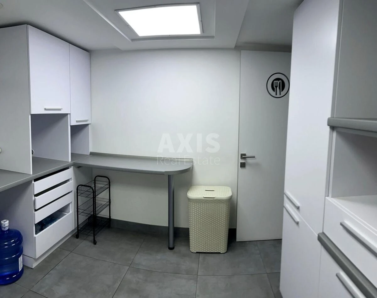 Office vul. Saksagans'kogo 70А, 384m26687811