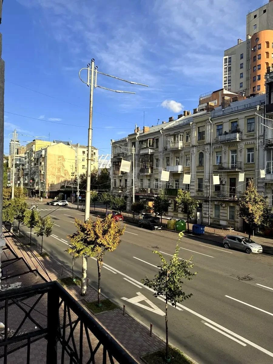 1k apartment vul. Saksagans'kogo 12А654457