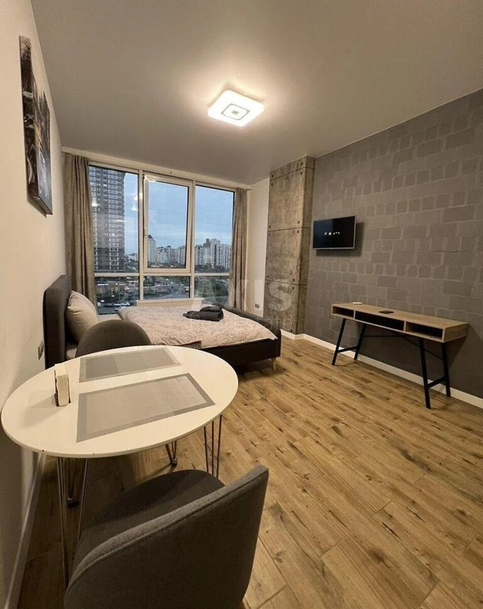 1к квартира ул. Левко Лукьяненко 21/19643250