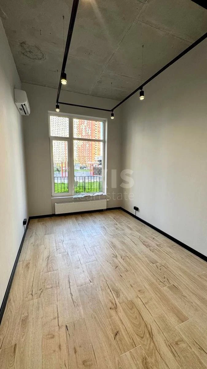 Office vul. Rodyny Kristeriv 16, 50m2657841