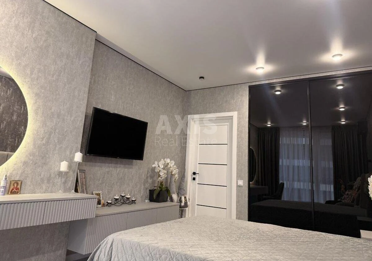 2k apartment nab. Dniprovs'ka 15Ж720296