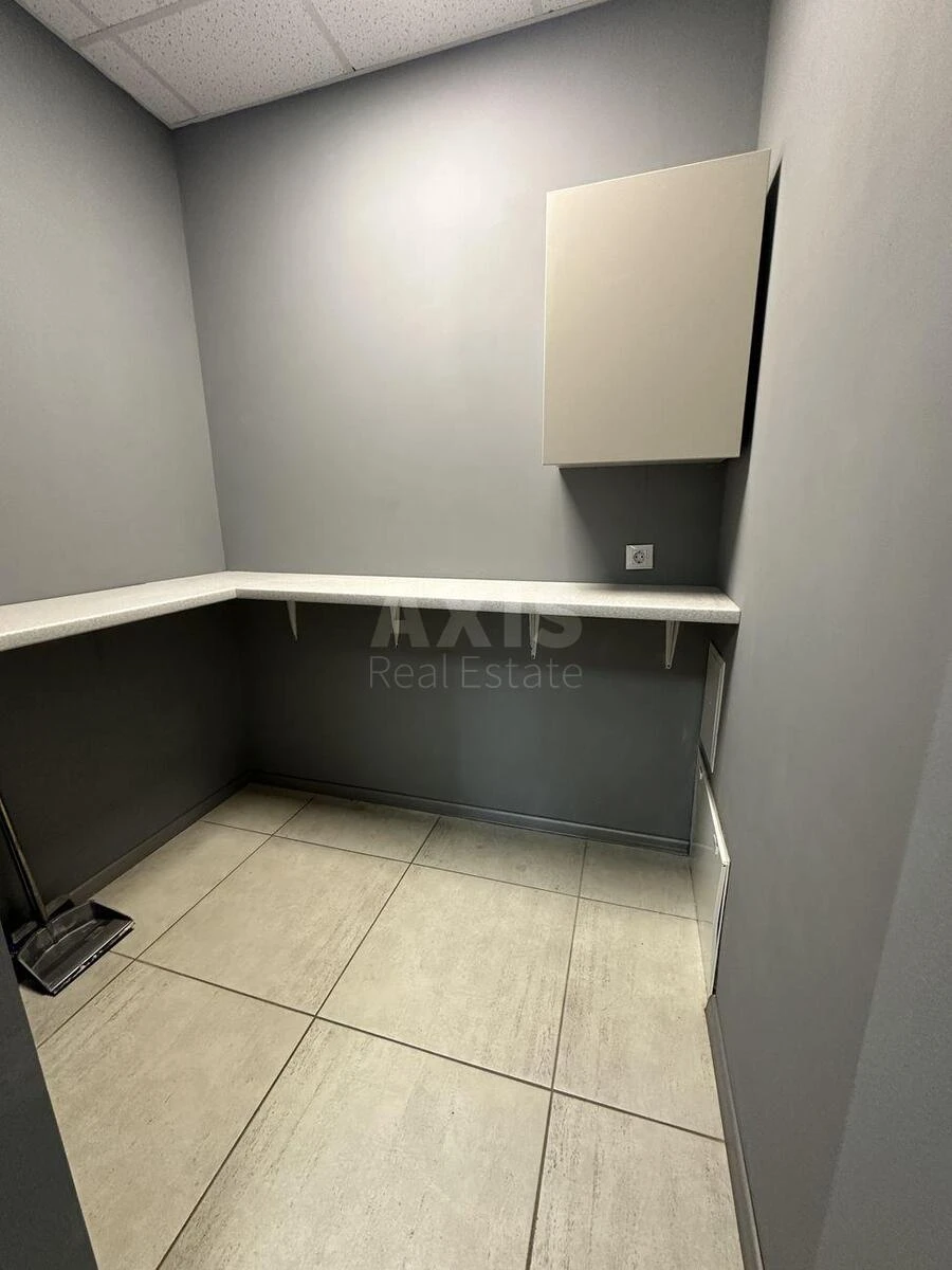 Office vul. Zhabajeva Zhambyla 22, 62m250822