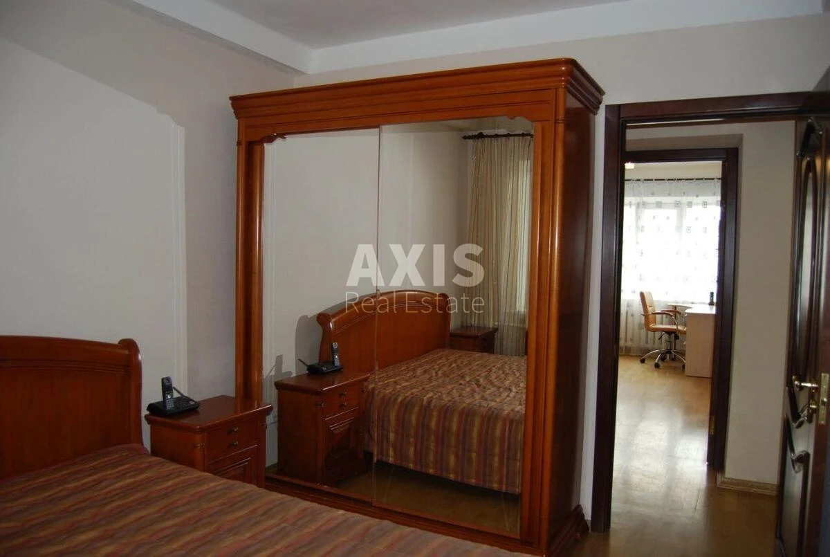 3k apartment vul. Jevgena Konoval'cja 33485435