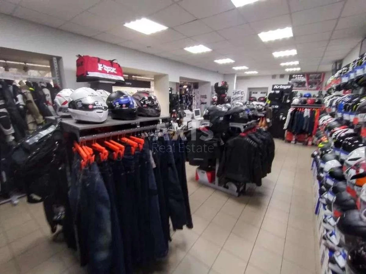 Объект сервиса ул. Антонова Авиаконструктора 2/32, 200м225055