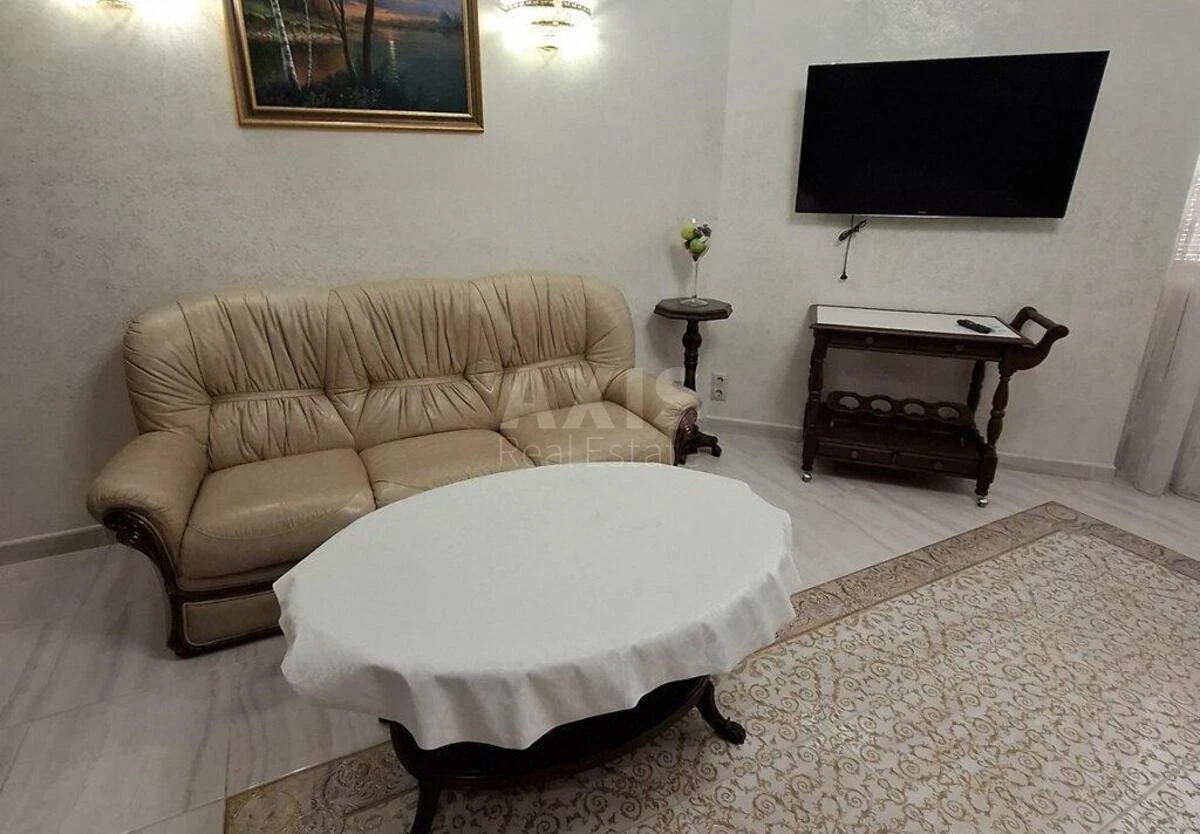 3k apartment vul. Jevgena Konoval'cja 44А711113