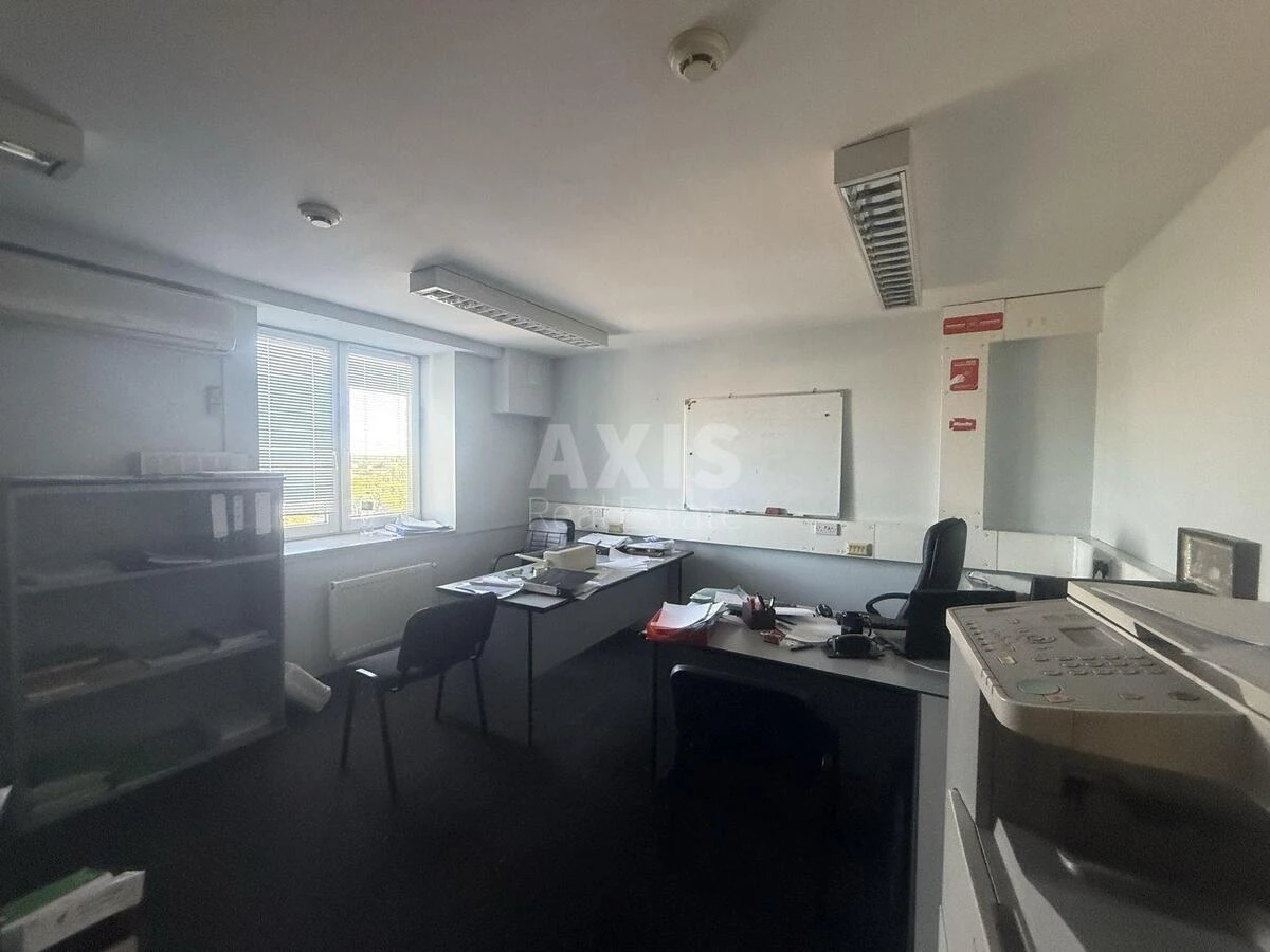 Офис ул. Новаторов 9А, 233м27174412