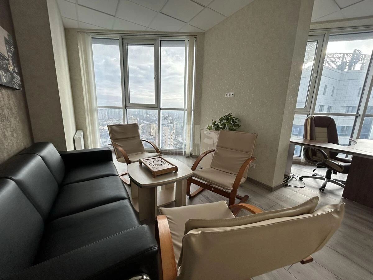 Office vul. Mykil's'ko-Slobids'ka 3Б, 175m2634590