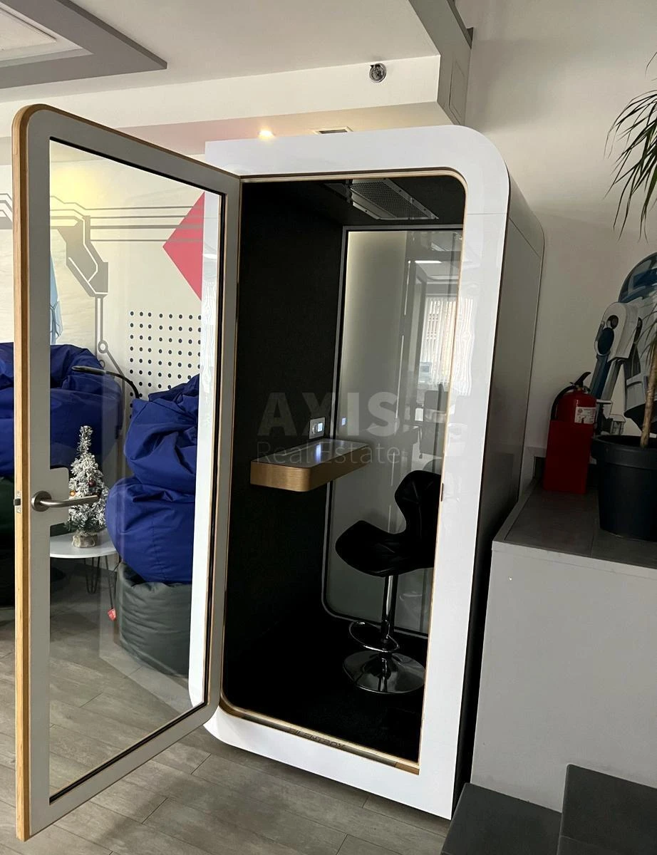 Office vul. Saksagans'kogo 70А, 384m2668788