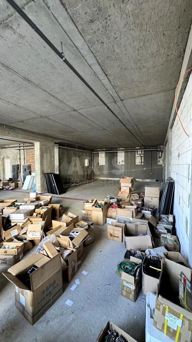 Office pr-t Bazhana Mykoly 17, 163m2632607