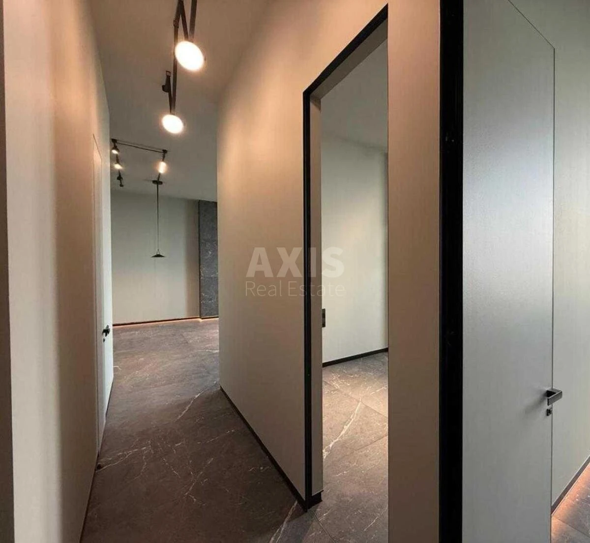 Office pr-t Berestejskij 11Б, 100m2706204
