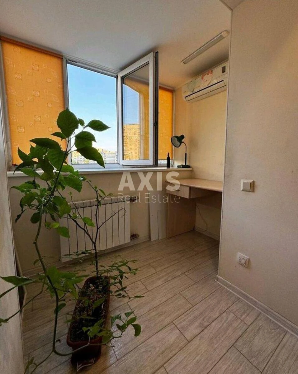 3k apartment vul. Yuriya Shevelova 49/20701985