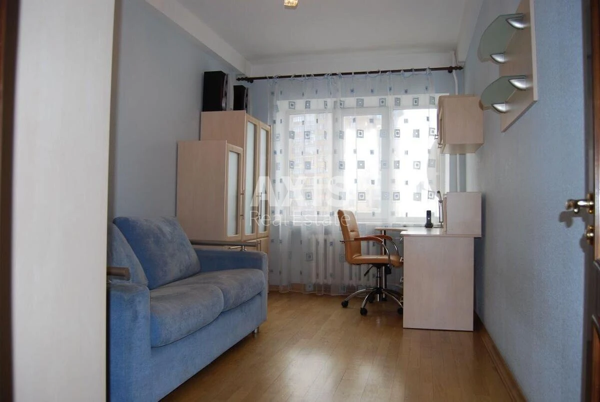 3k apartment vul. Jevgena Konoval'cja 33485432