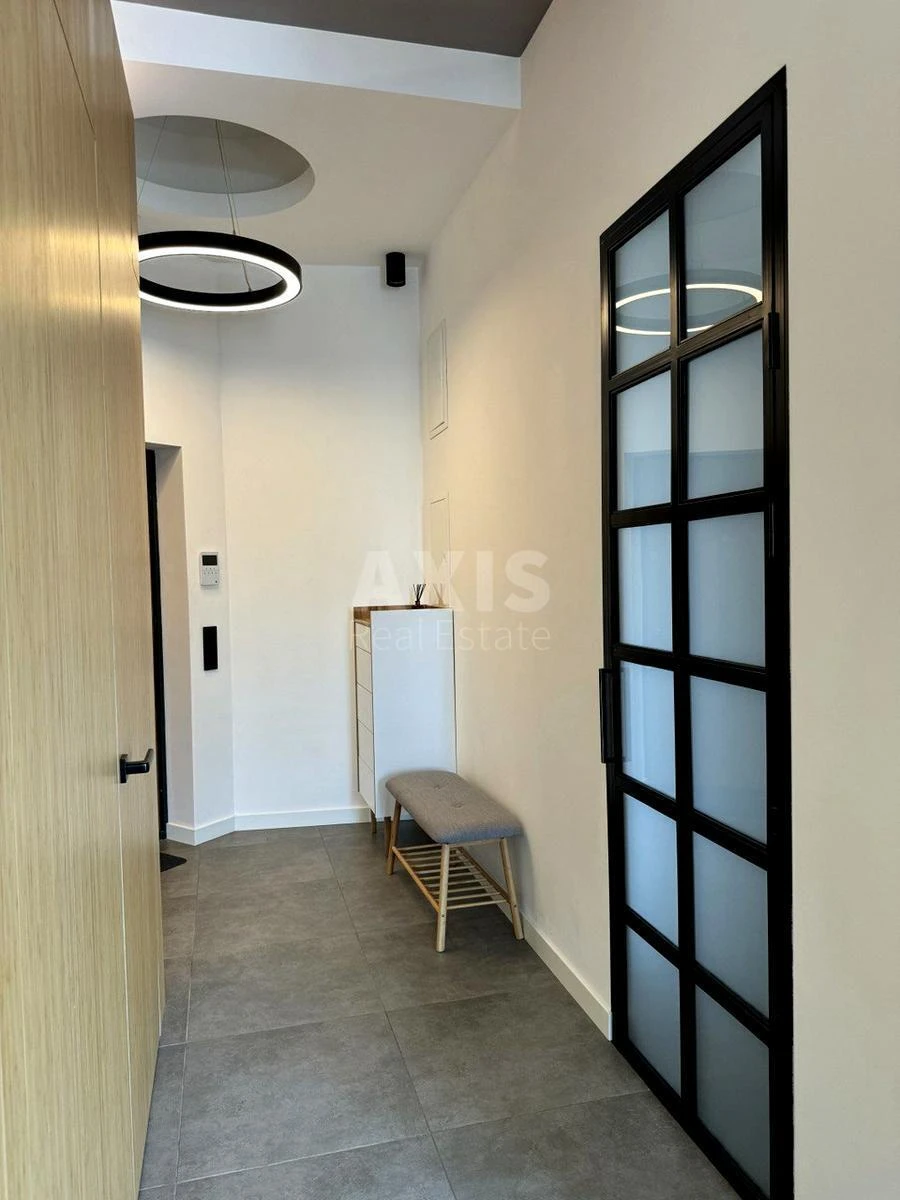 2k apartment vul. Lypkivs'kogo Vasylja Mytropolyta 16В6772616