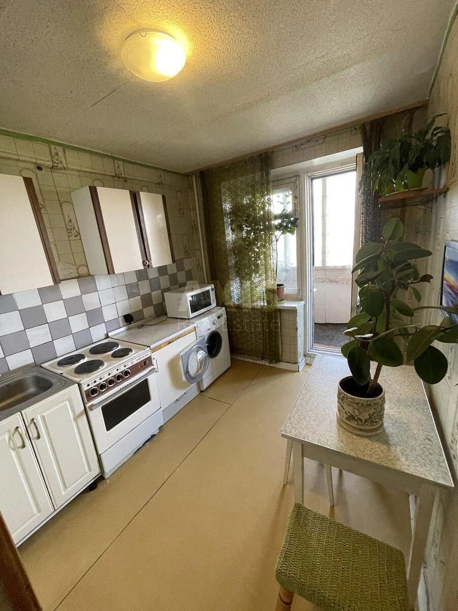 1k apartment vul. Zabolotnogo Akademika 126/1