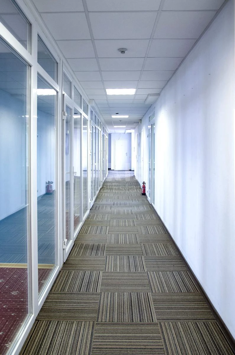 Office pr-t Lesja Kurbasa 4, 327m267799