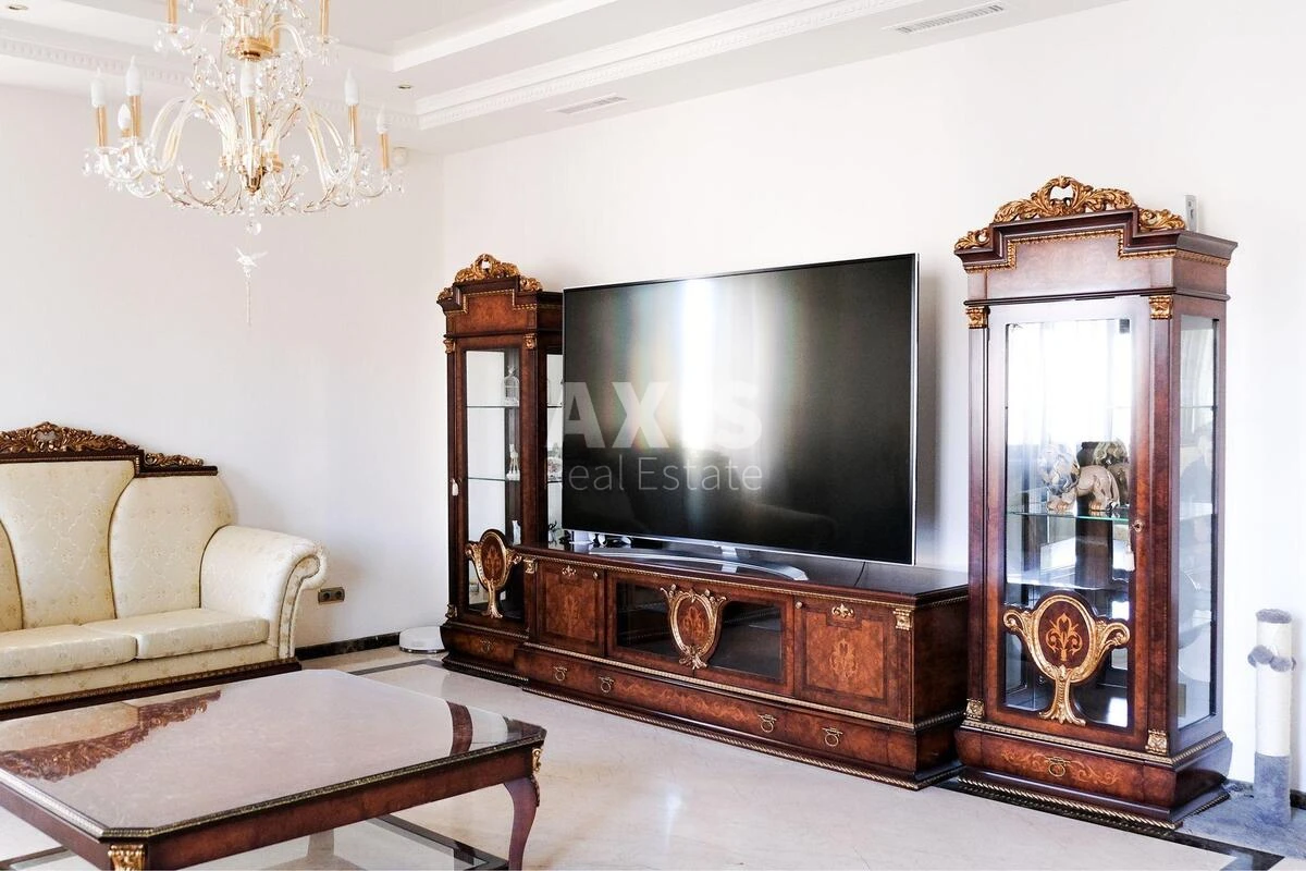 4k apartment vul. Zhyljans'ka Thirty amps655803