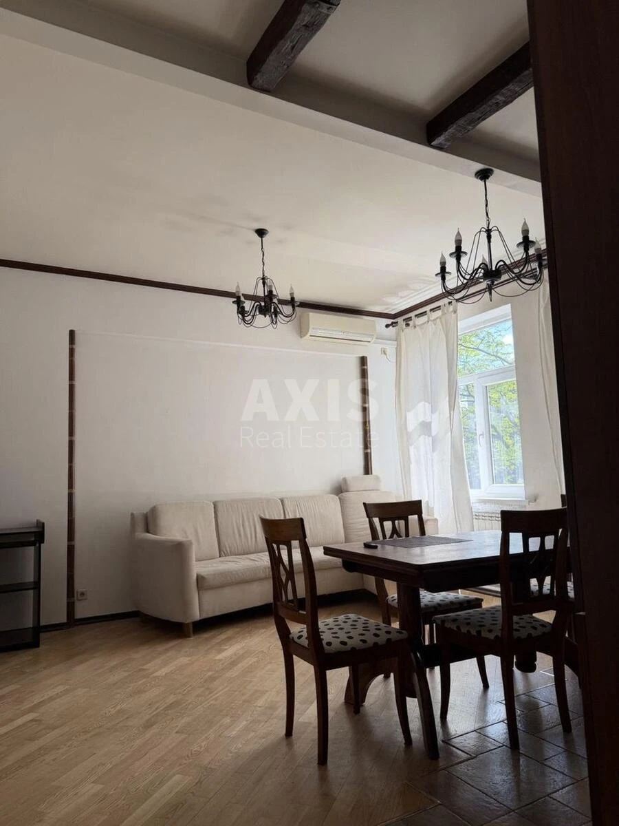 3k apartment vul. Kyrylivs'ka 109/1В683400