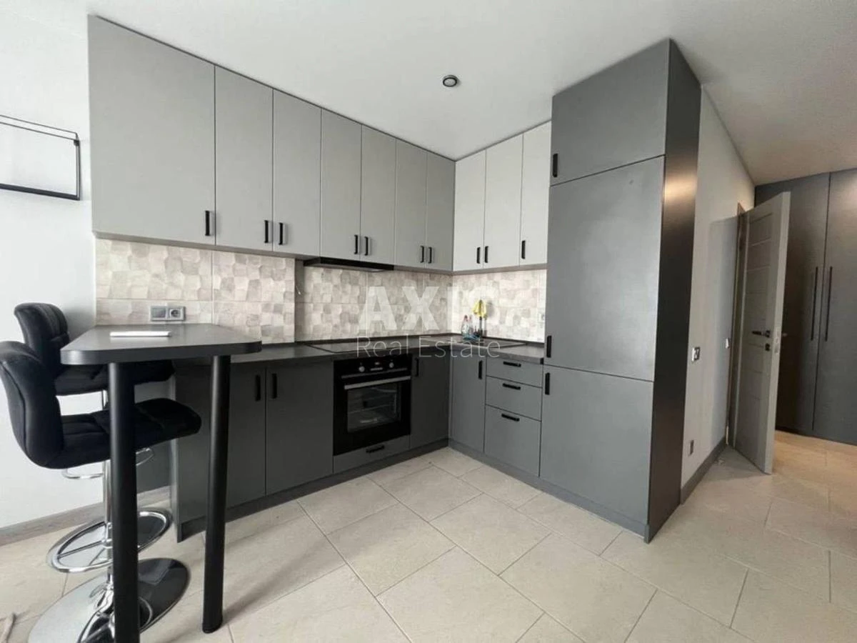 1к квартира ул. Михаила Максимовича 3235855