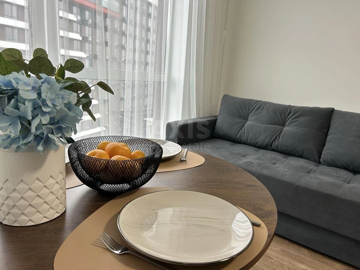 1k apartment nab. Dniprovs'ka 15Є636830