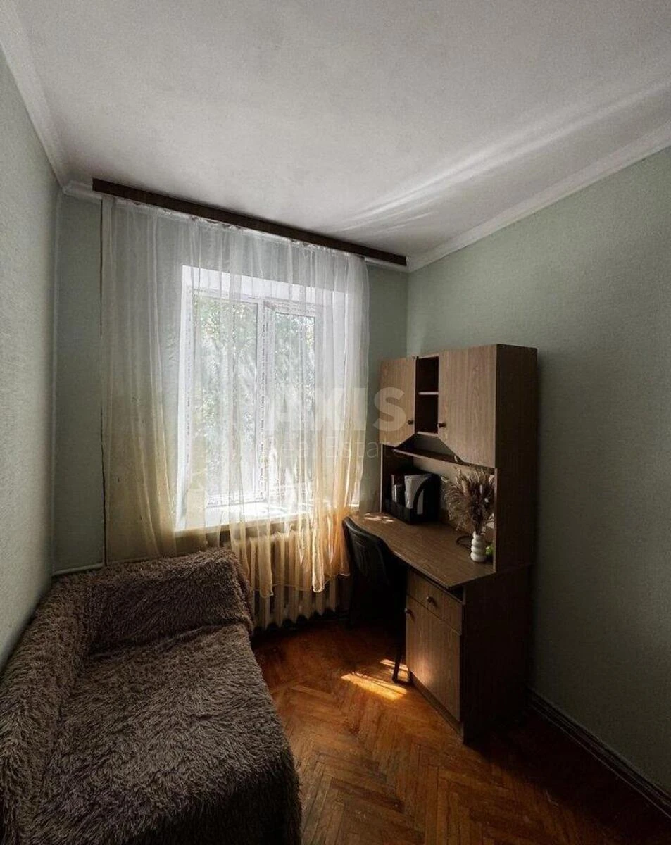 3к квартира ул. Семьи Идзыковских 23702064
