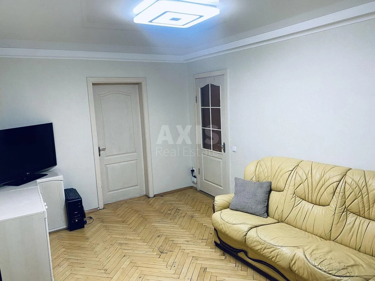 2к квартира ул. Мрии 20А685602