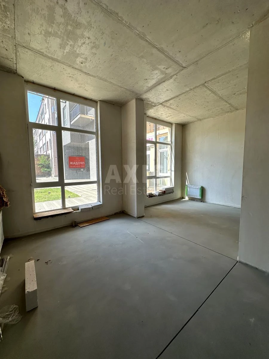 Service object vul. Zabolotnogo Akademika 148В, 77m2632346