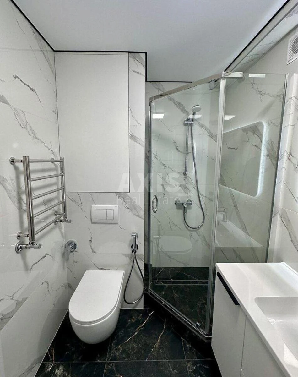 1k apartment pl. Peremogy 19603616