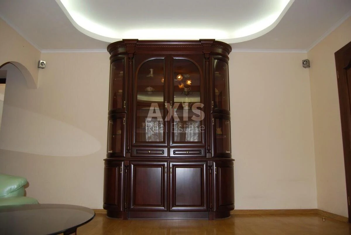 3к квартира ул. Евгения Коновальца 33485433