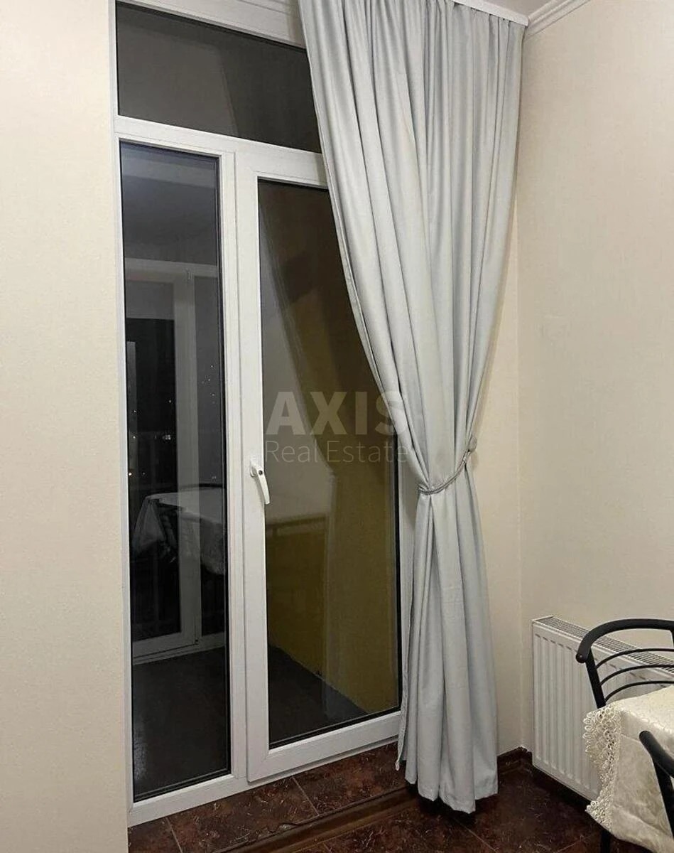 1k apartment vul. Regeneratorna 4, корп. 1623683