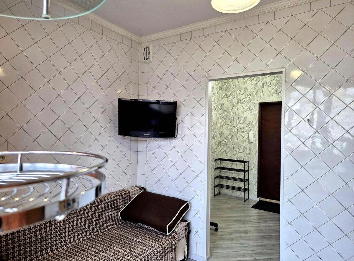 1k apartment pr-t Volodimira Іvasyuka 17В650883