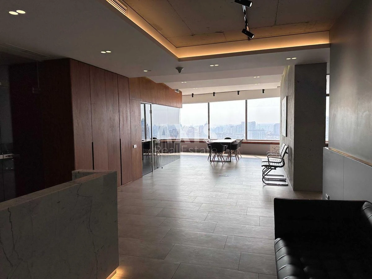 Office uzv. Klovs'kyj 7, 260m2401156