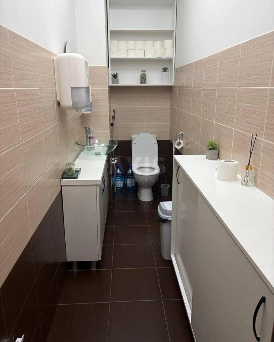 Офис наб. Днепровская 14Б, 168м2671293