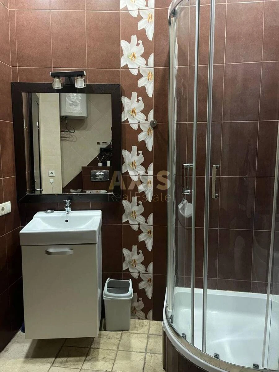2k apartment vul. Esplanadna 2688134