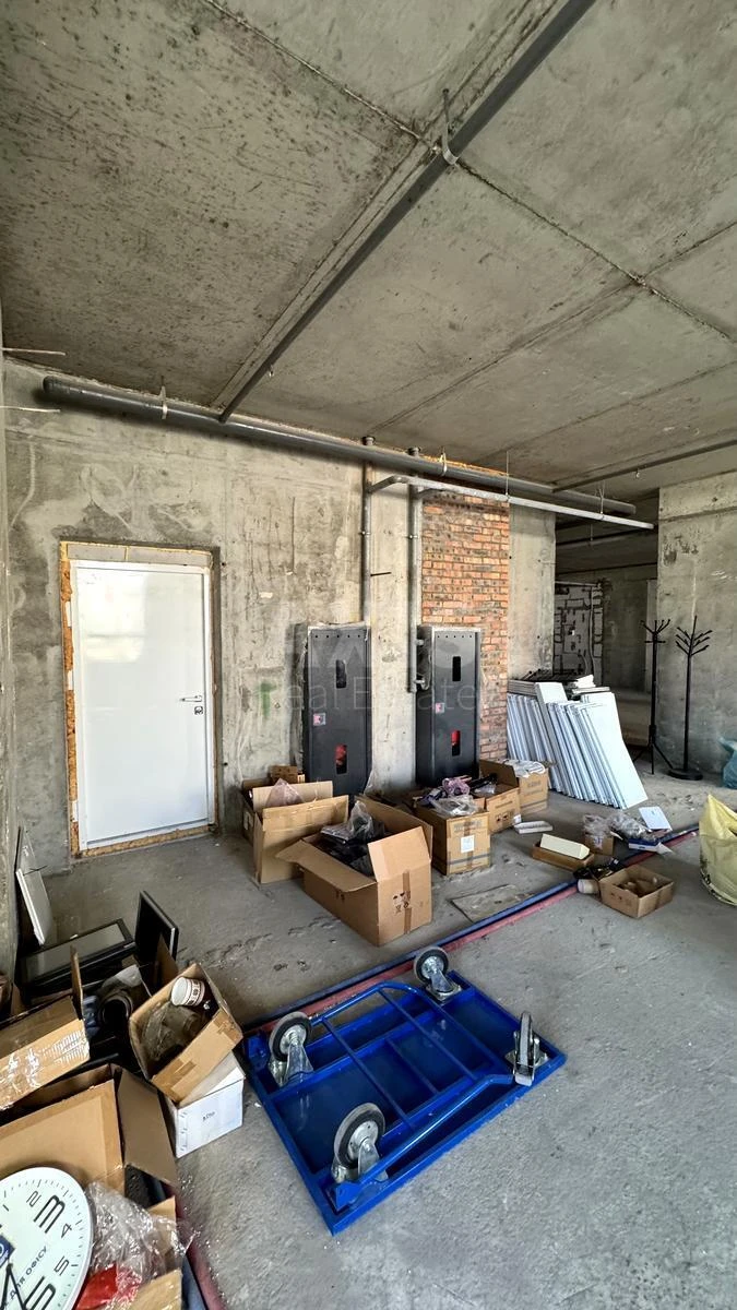 Офис пр-т Бажана Николая 17, 163м2632609