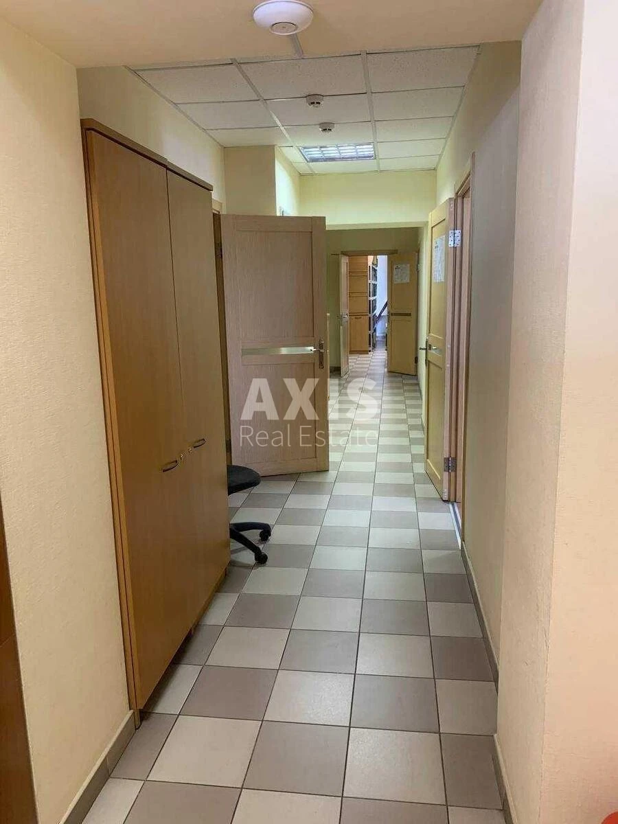 Office vul. Krakivs'ka 15/17, 209m2570681