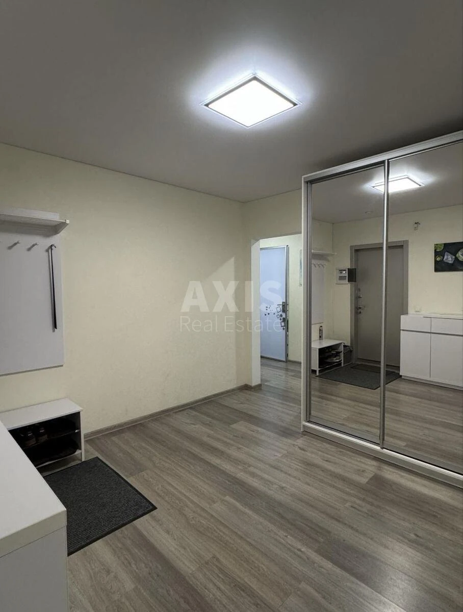 3k apartment pr-t Glushkova Akademika 9659391