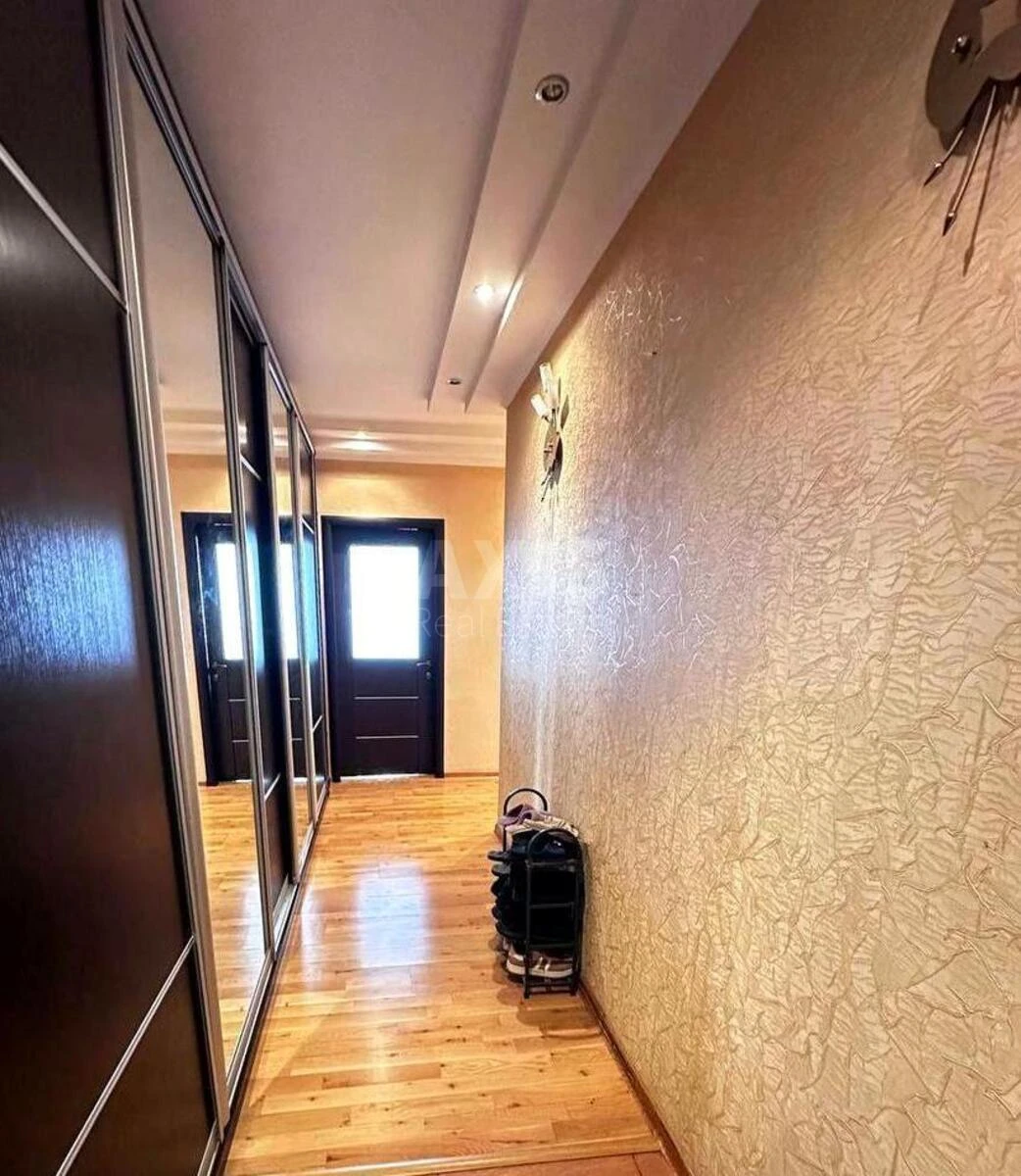 2к квартира ул. Чавдар Елизаветы 5703842