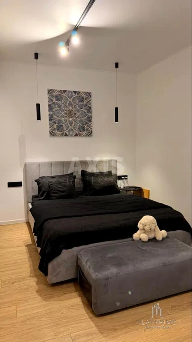 3k apartment pr-t Komarova Kosmonavta 46639865