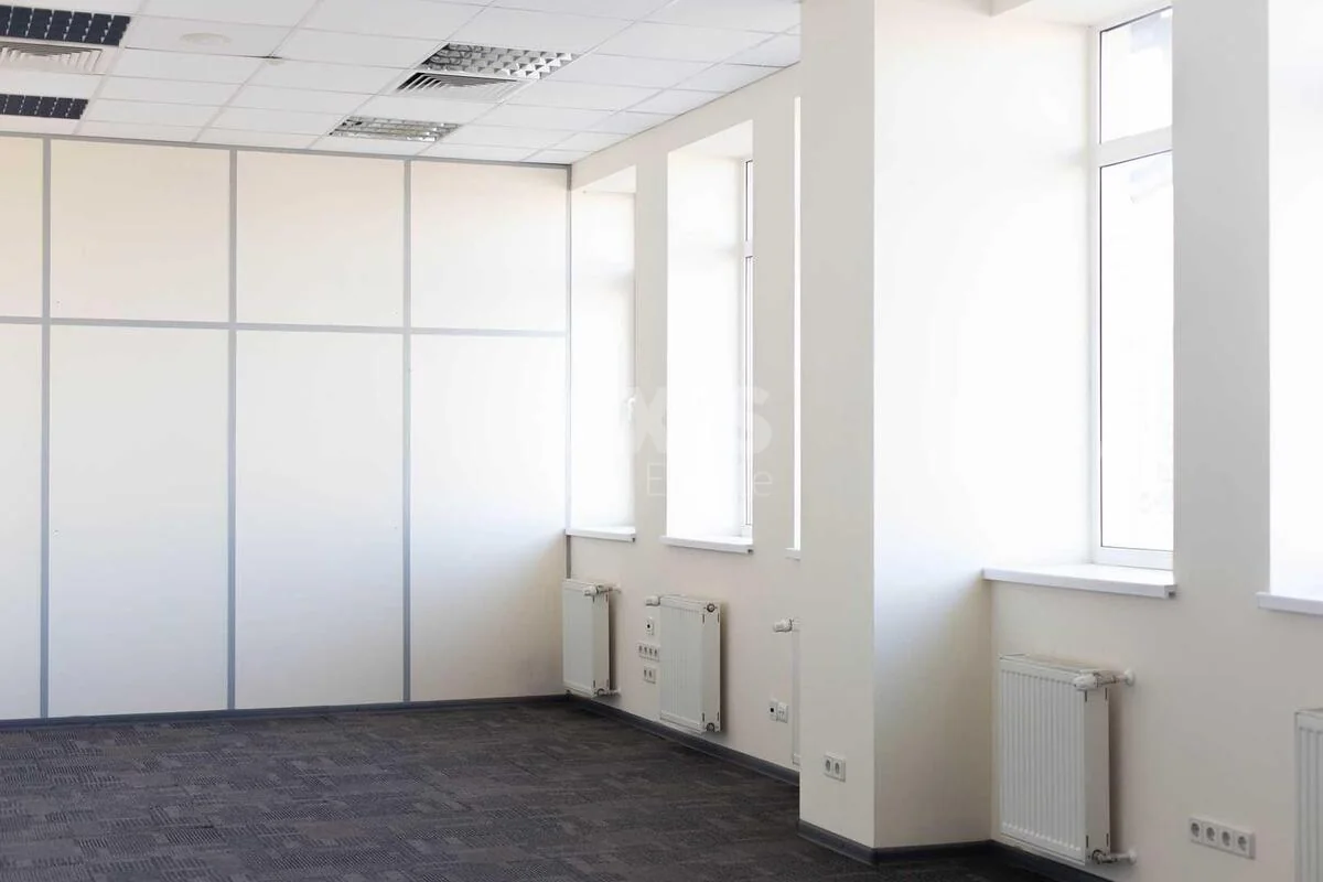 Office vul. Pymonenka Mykoly 13, 619m2