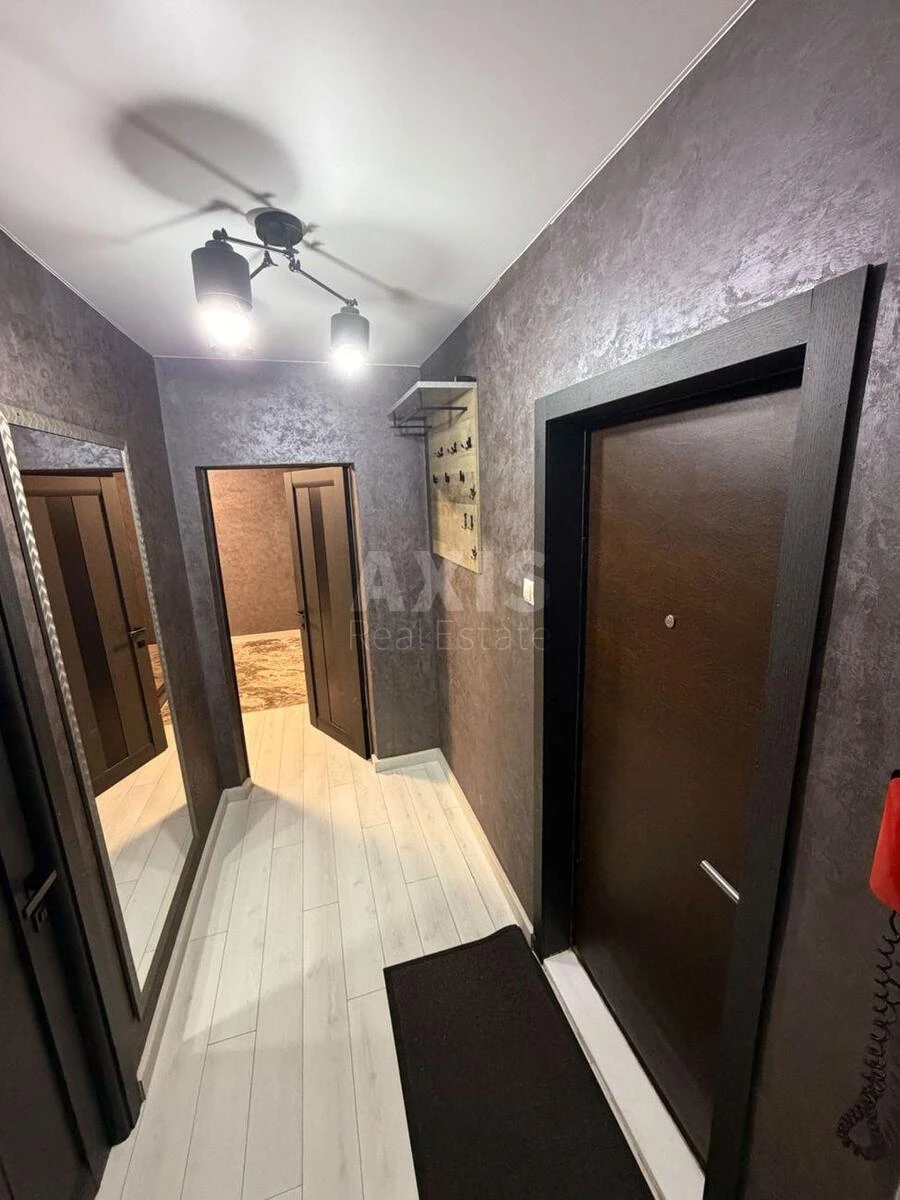 2k apartment vul. Ronalda Reyhana 8Б720597