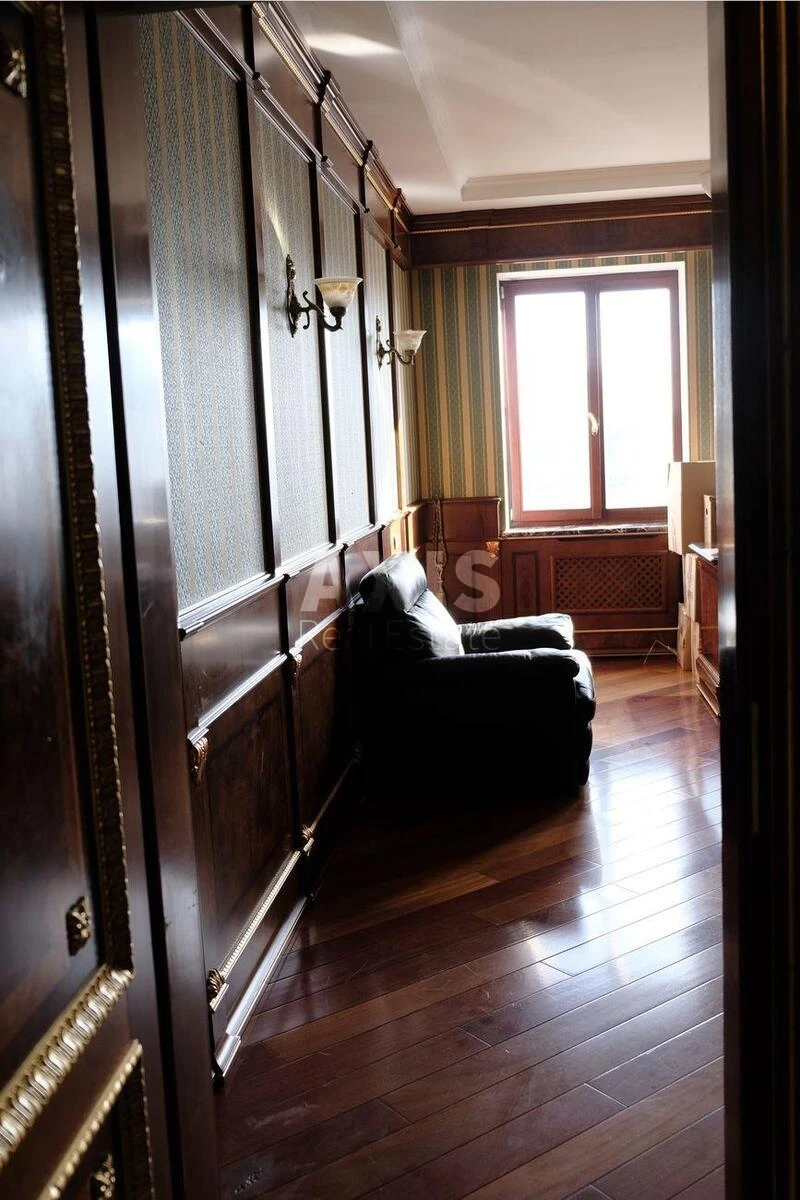 4к квартира ул. Жилянская Тридцать ампер655805