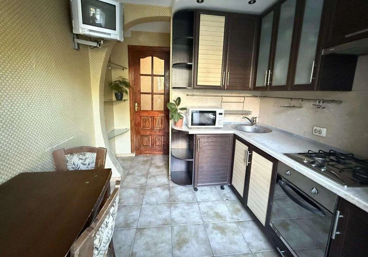 2k apartment prov. Golosii'vs'kyj 122/370924