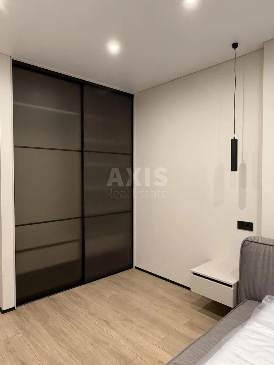 1k apartment pr-t Berestejskij 11Б679616