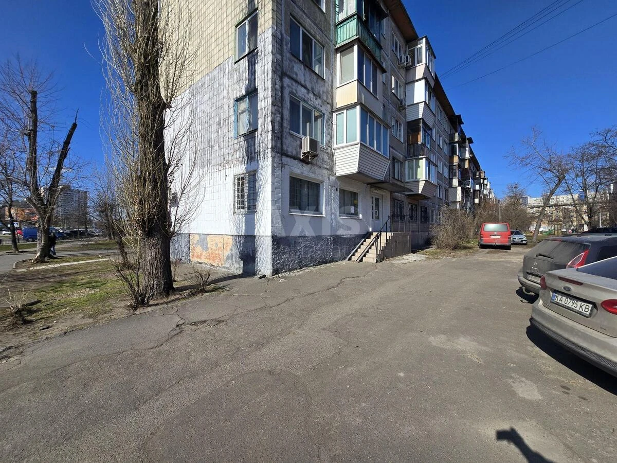 Объект торговли ул. Братиславская 10, 50м2660585