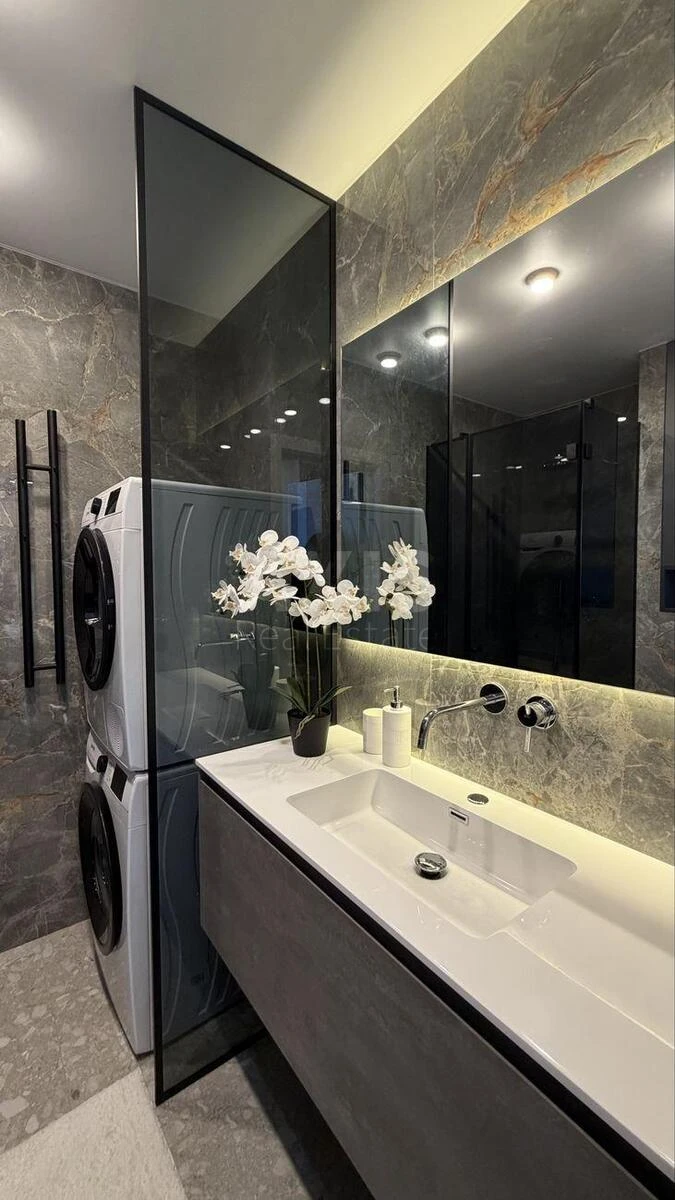 1k apartment nab. Dniprovs'ka 15Ж693083