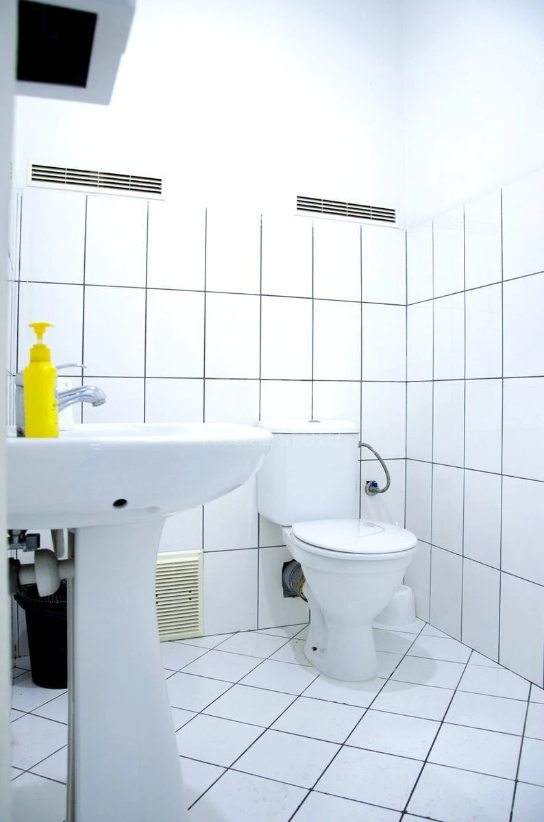 Офис пр-т Леся Курбаса 4, 327м2677992