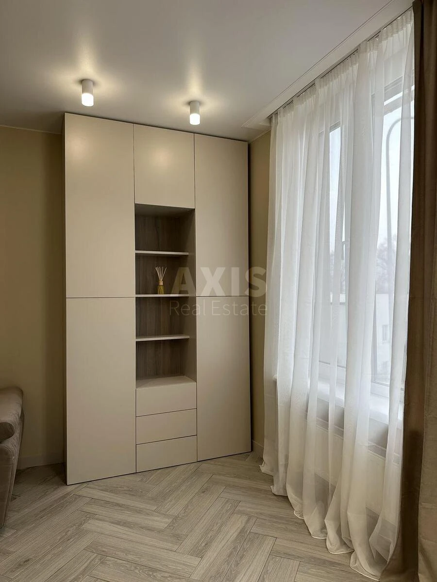 3k apartment nab. Dniprovs'ka 18А6936511