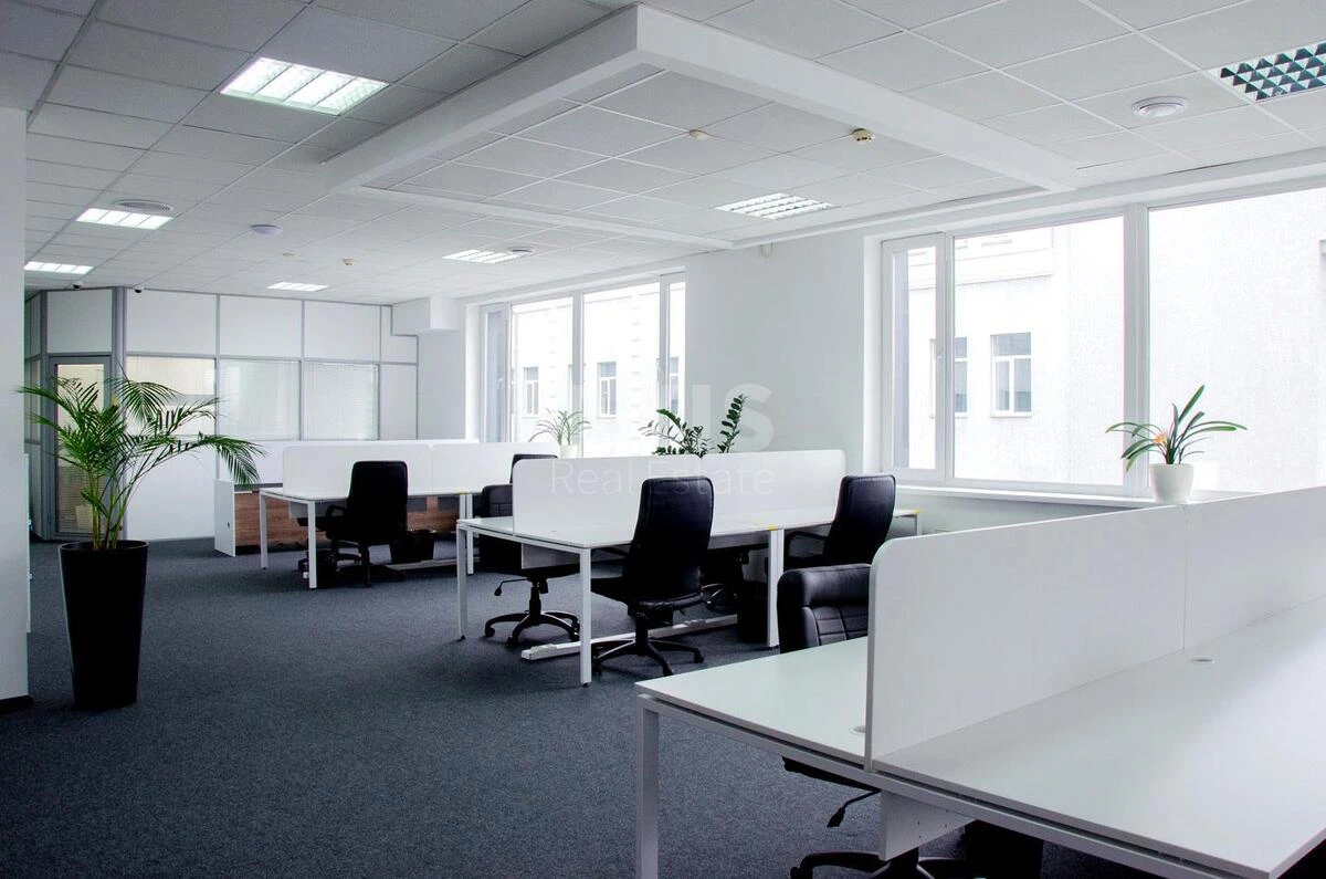 Office vul. Pymonenka Mykoly 13, 376m2678520