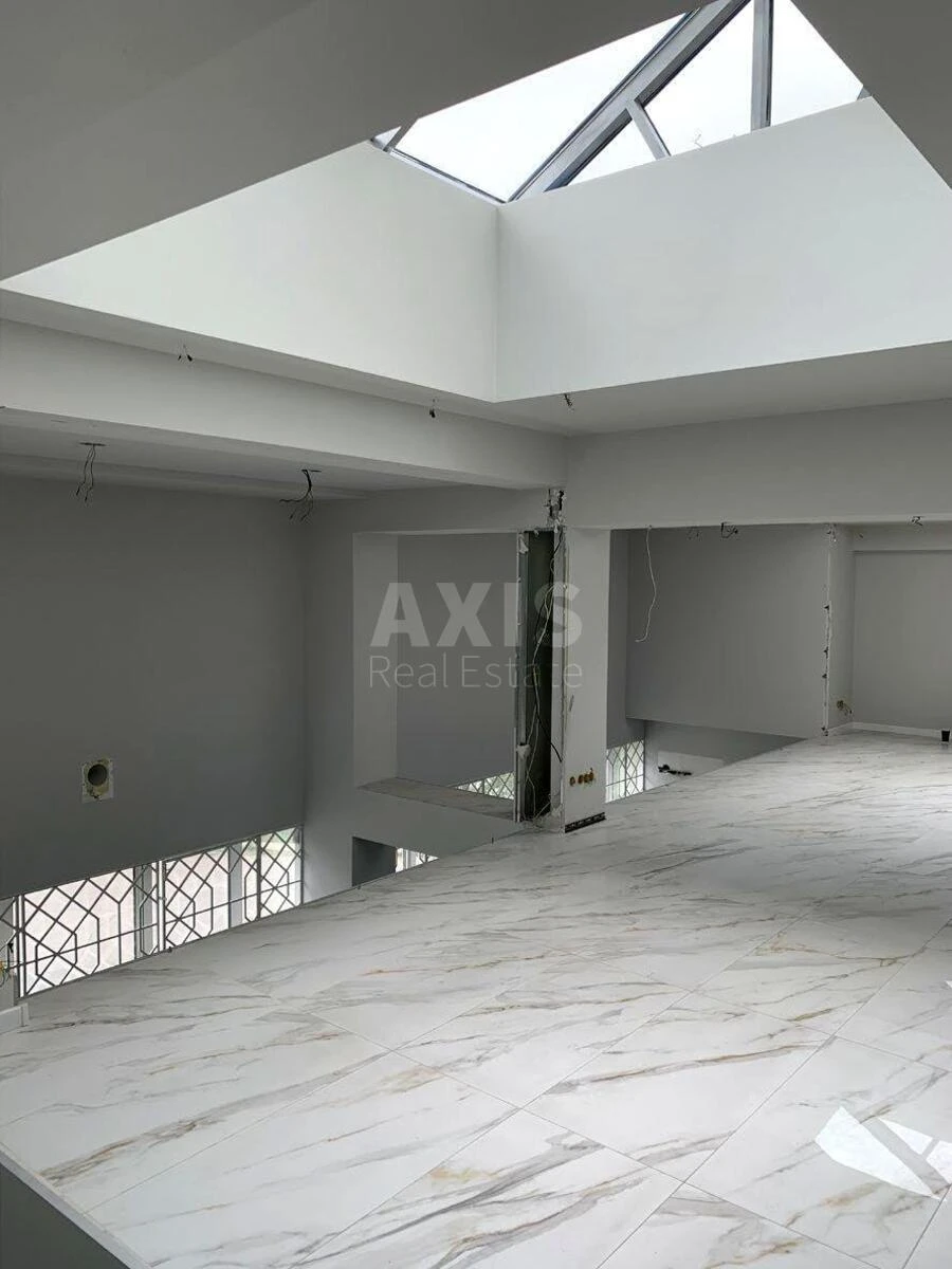 Office bul. Mykoly Mikhnovskoho 38, 5400m2678905